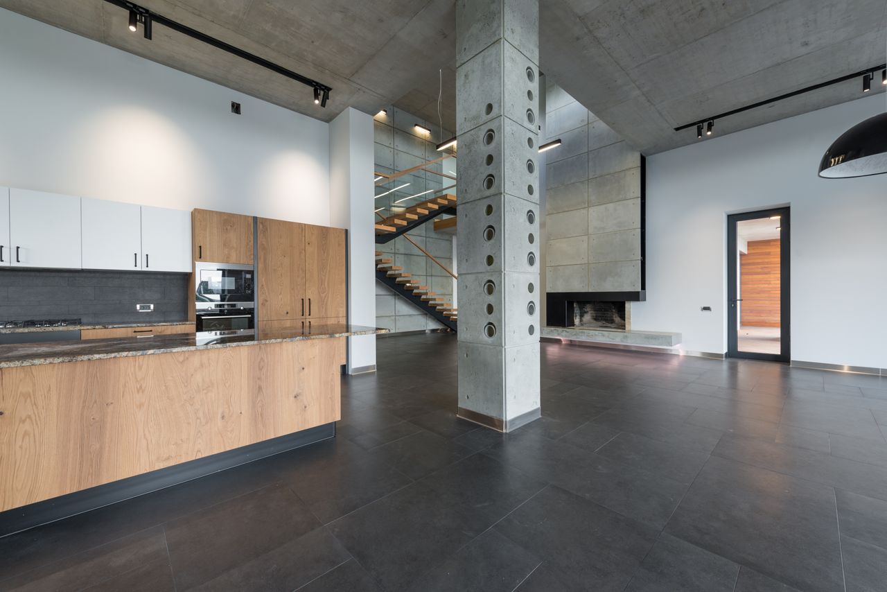 Plancher époxy de cuisine et salle de bain